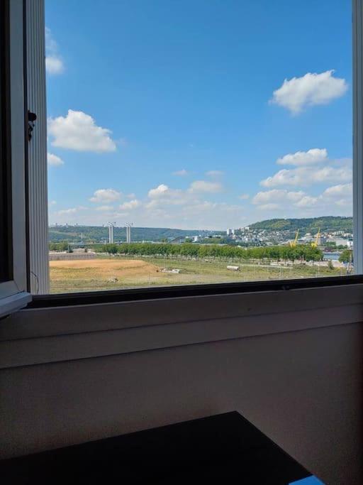 Spacieux F4 Avec Vue Panoramique Et 2 Places De Parking 鲁昂 外观 照片
