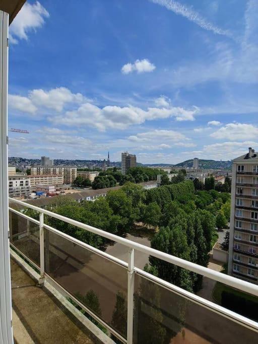 Spacieux F4 Avec Vue Panoramique Et 2 Places De Parking 鲁昂 外观 照片